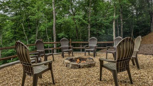 Bert's Hideaway Bert's Hideaway