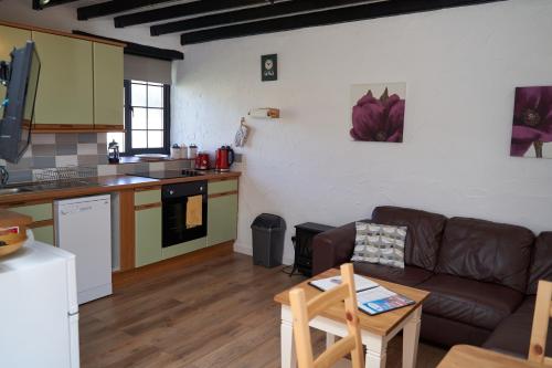Yetland Farm Holiday Cottages in كومبي مارتين