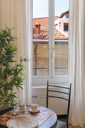 Вид, Ensemble rooms di Vayadù (Ensemble rooms di Vayadu) in Алассіо