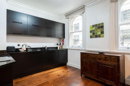 Apartment 3 48 Bishopsgate - image 10