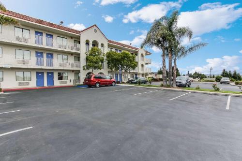 Motel 6-Watsonville, CA - Monterey Area