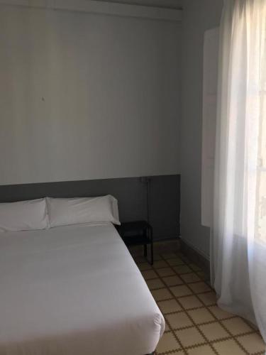 Hotel Monegal - image 14