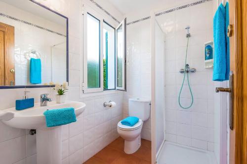 Three-Bedroom Villa image 7