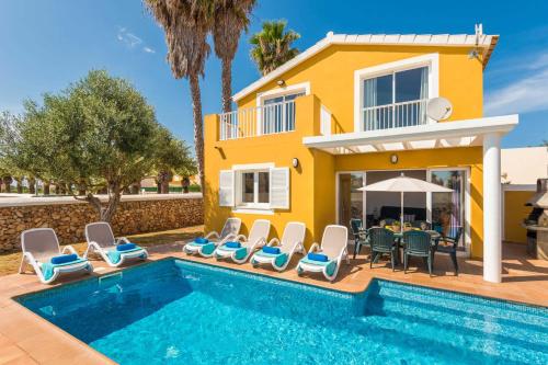 Three-Bedroom Villa room in Villa Benjamin by Villa Plus