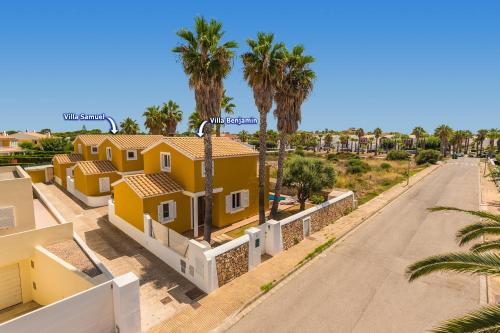 Three-Bedroom Villa image 6