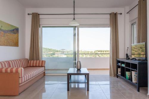 Hillside Seaview Apartment - Tap to explore photos