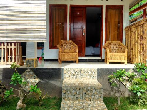 Two One Homestay