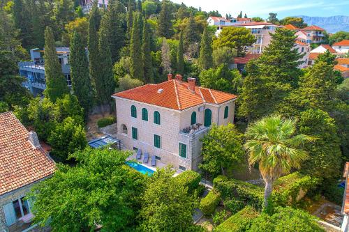 Stone Villa Majestic w Pool - Split Center, Split (zdjęcie 3)