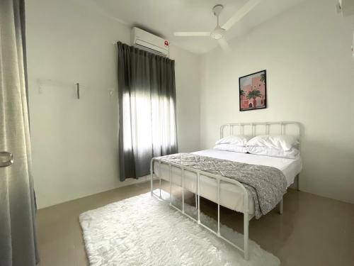 B&B Pasir Puteh - Cosy little home near to the town - Bed and Breakfast Pasir Puteh