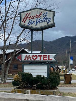 Heart of the Valley Motel in Maggie Valley, USA