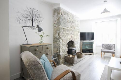 Trevennen Cottage - image 7