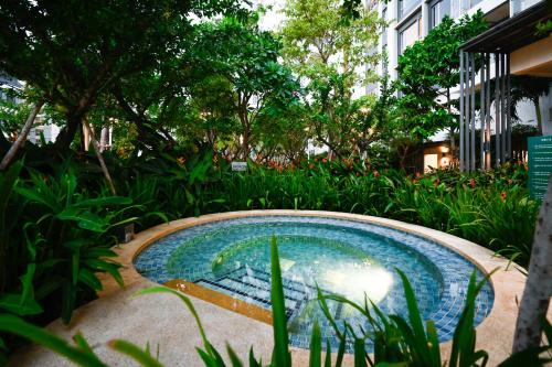 Estella Heights Saigon City View 2BR Apartment & Pool, Ho Chi Minh City