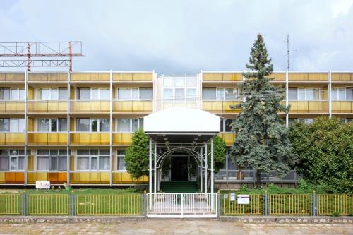 Retro Lido - Vonyarcvashegy - Hotel