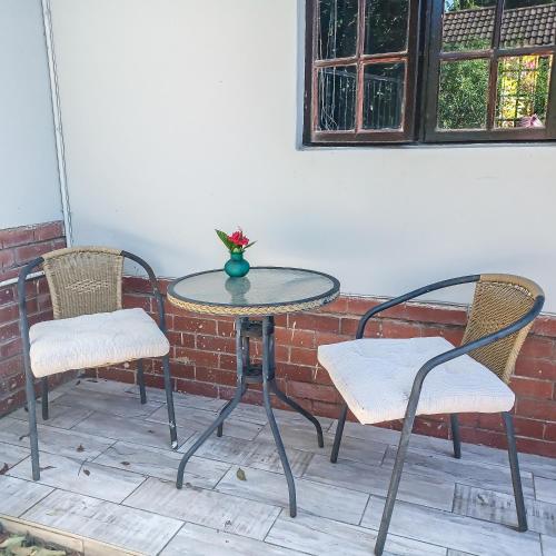 Patogumai, Big Blue Breaks in Umkomaas