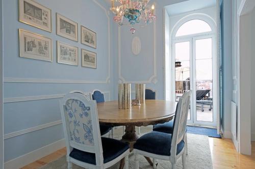 Portas do Castelo Apartments, Lisbon (photo 11)