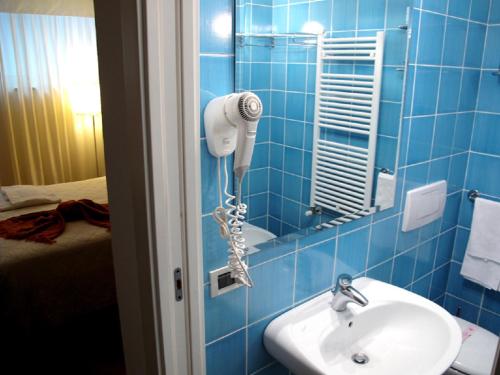 Hotel Principe di Piemonte - image 2