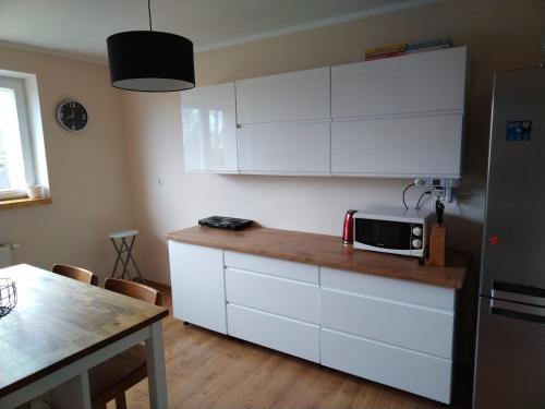 keuken, Wygodny apartament blisko morza in Lokciowe