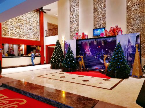 Lobby, Amazing View Resort Suites - Pulai Springs Resort near Warung Roundabout Kangkar Pulai