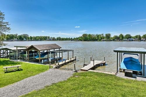 Lovely Belle Center Cottage on Indian Lake! in Belle Center, USA