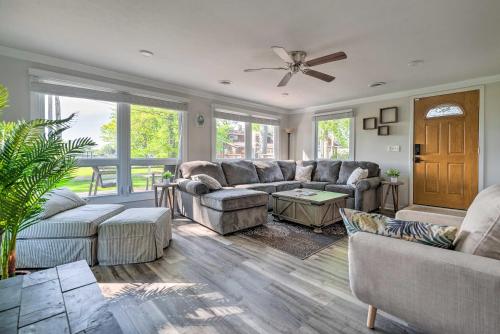 Lovely Belle Center Cottage on Indian Lake! in Belle Center, USA