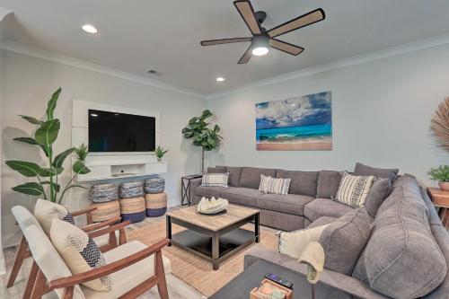 4 Mi to Beach: Family-Friendly Hilton Head Retreat - Burkes Beach, SC