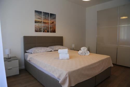 Two-Bedroom Apartment image 3