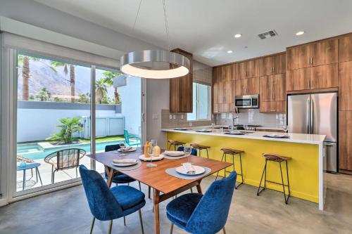 Mid-Century Modern Palm Springs Home with Pool in Palm Springs, USA