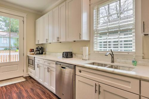 2 Mi to Dauphin St! Charming Home in Mobile in Georgia Avenue (AL)