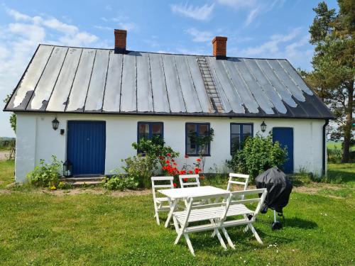Villa Vemmentorp - Körsbärsblomsvillan 6 min från havet - Skateholm