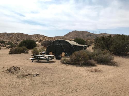 Hot Spring Hide-Out Glamping Tent