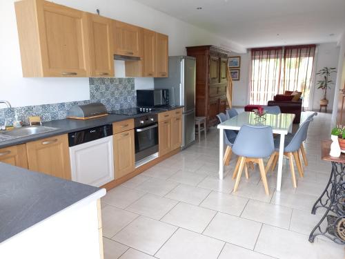 Gîte Marisette, Sainte Croix, Center Parcs 3 Forêts gîte à louer Hazembourg