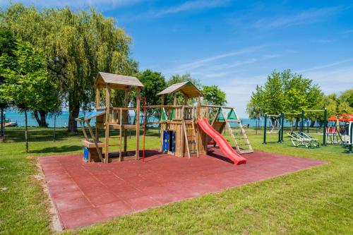 Playground, Kincso Apartman in Siofok