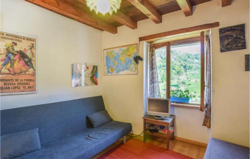  1 Bedroom Gorgeous Home In Pezzoro in Lavone