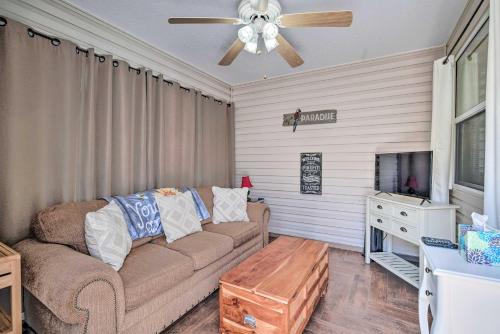 Pet-Friendly Home in The Villages about 1 Mi to Golf! in The Villages, USA