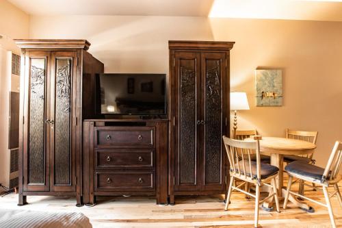 Prospector Square by White Pines – Park City, UT