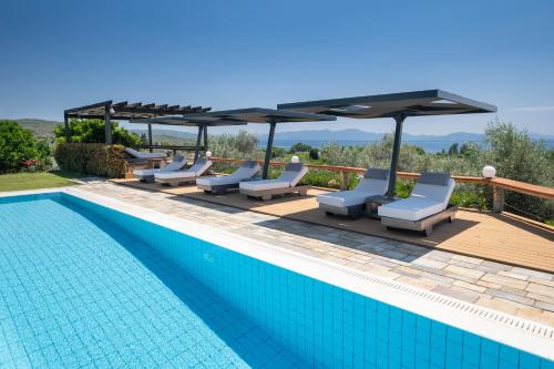 Iakovakis Suites & Spa