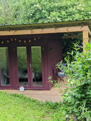 Stay Wild Retreats 'Glamping Pods and Tents'