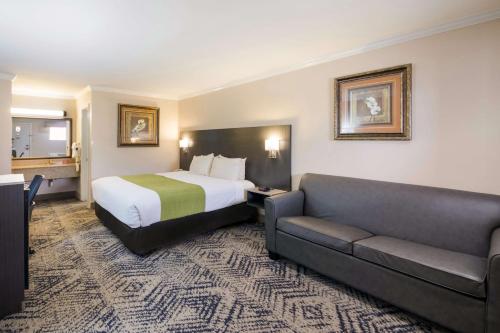 SureStay Hotel by Best Western Rockdale