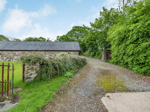 Cilwen Fach - main image
