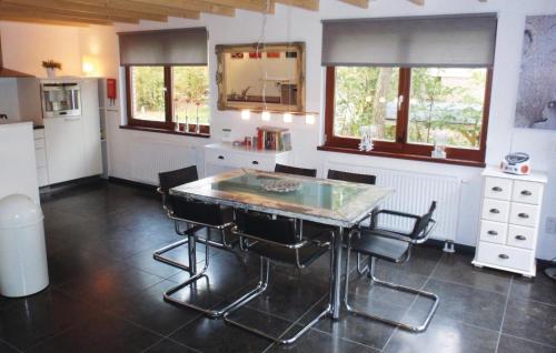Holiday home Sonnevijver Vijverdorp-Waterl II - image 13