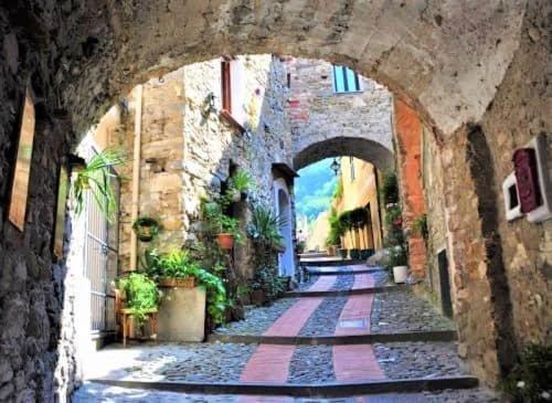 RELAX, Dolceacqua (foto 8)