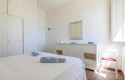 Beautiful home in San Piero In Campo with WiFi and 4 Bedrooms