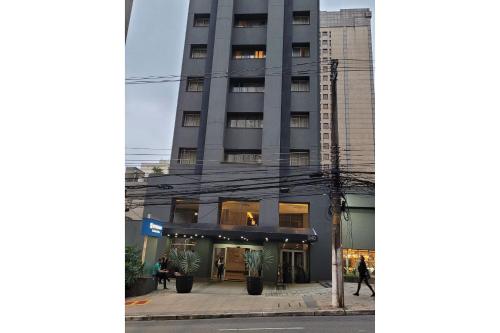 Elegant Flat Paulista Alameda Campinas Garagem , Pool, Ar Cod,, Сан-Паулу
