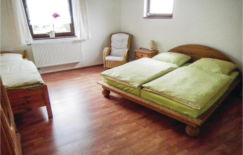 Nine-Bedroom Holiday Home In Petershagen Ot Frille 4.5km von Petershagen entfernt