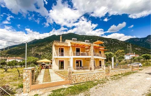 . Lovely Apartment In Nafpaktos