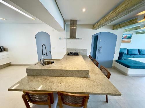 Apartamento Guarujá morro do Maluf de frente ao mar! (Apartamento Guaruja morro do Maluf de frente ao mar!) in Morro do Maluf