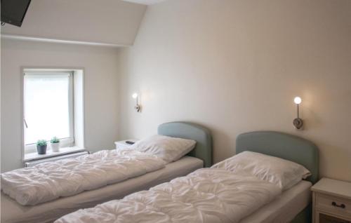 2 Bedroom Awesome Apartment In Paesens in Dongeradeel