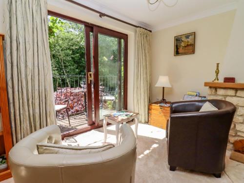 13 Bowbridge Lock - image 11