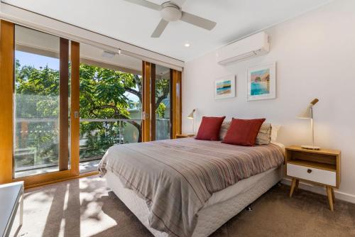 Little Cove Lodge 4 Park Road 24