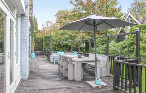 Beautiful home in Bruinisse w/ Sauna WiFi and 2 Bedrooms - image 9